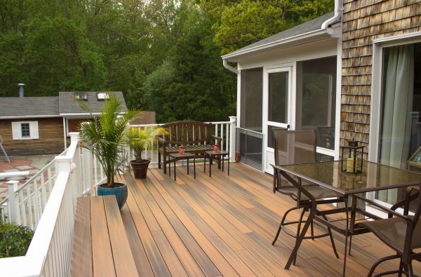 Decking Service in Roseville